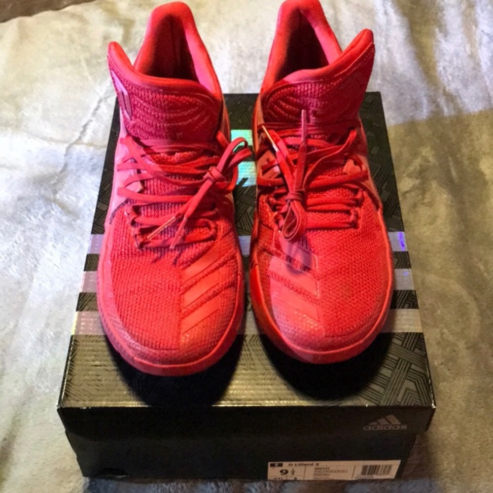 Damien Lillard 3s All red